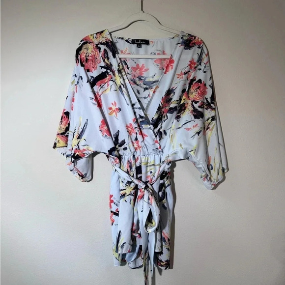 Lulu’s Faux Wrap Women’s Romper Small - Picture 1 of 4